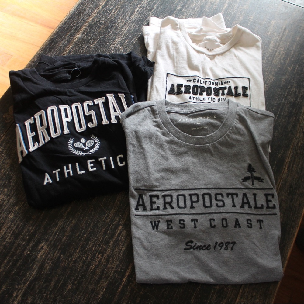 Aeropostale Athletic T-Shirts Trio in Black, White, and Gray